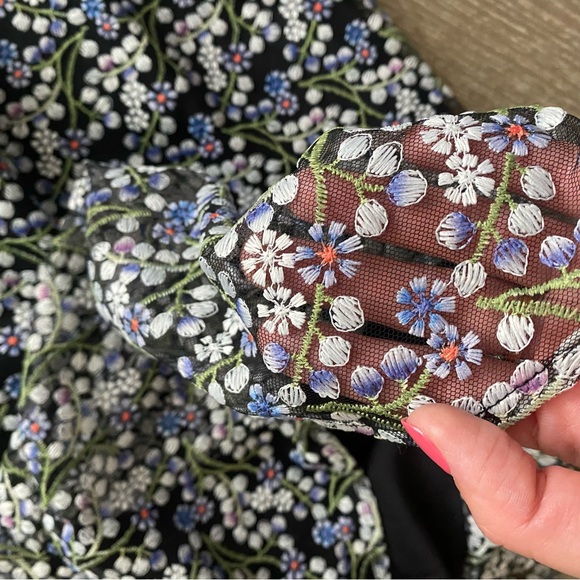 Début Floral Embroidered Midi Dress | Size 10 U.K. (Size 6 US) - Picture 7 of 8